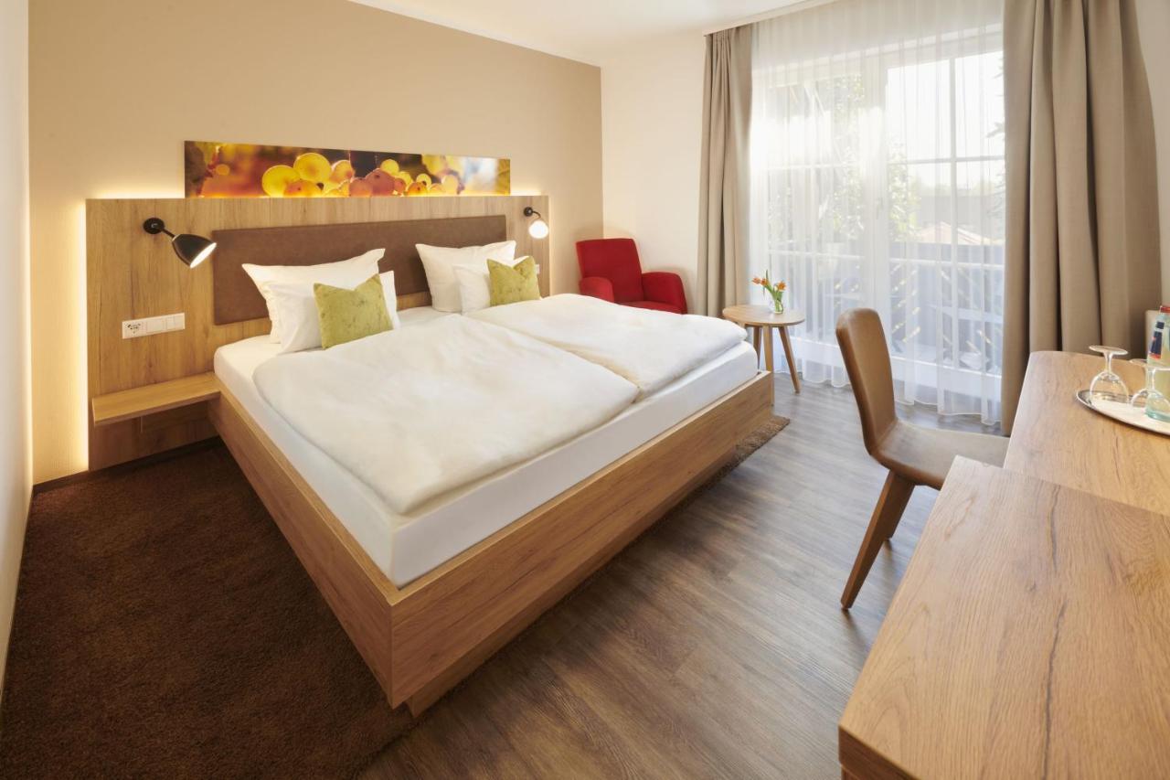 ווגטסבורג Kreuz-Post Hotel-Restaurant-Spa מראה חיצוני תמונה