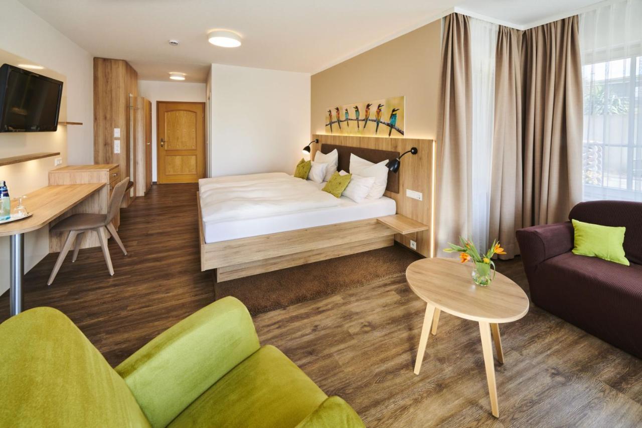 ווגטסבורג Kreuz-Post Hotel-Restaurant-Spa מראה חיצוני תמונה