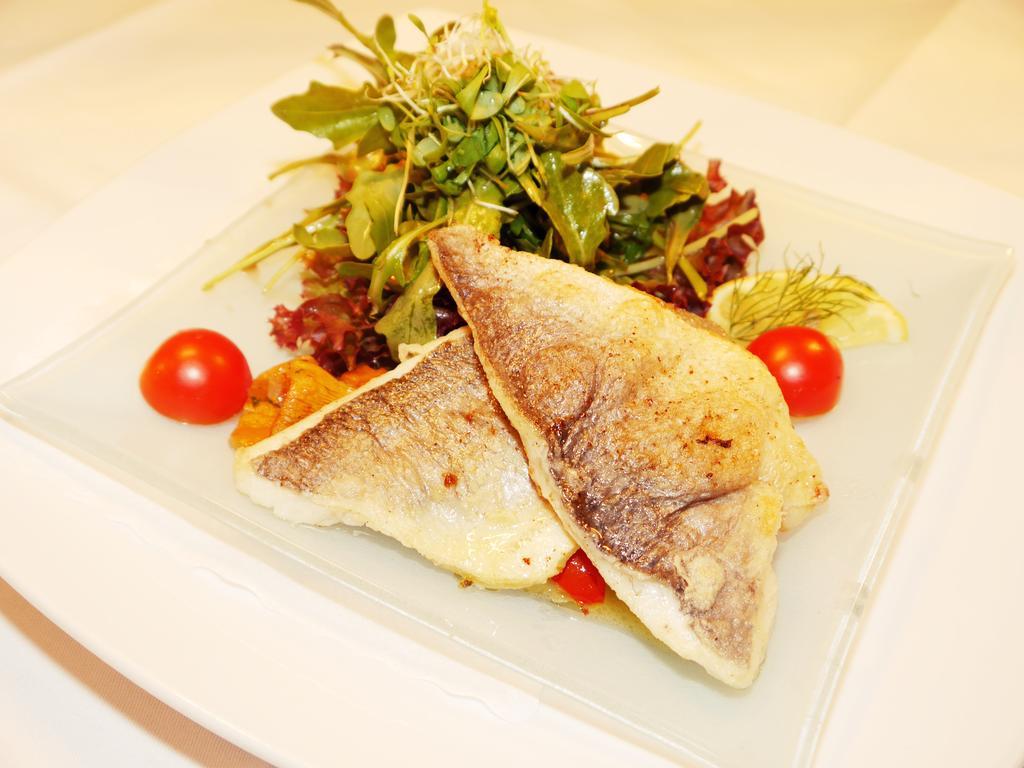 ווגטסבורג Kreuz-Post Hotel-Restaurant-Spa מראה חיצוני תמונה